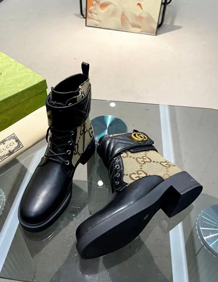 hype Gucci Boots