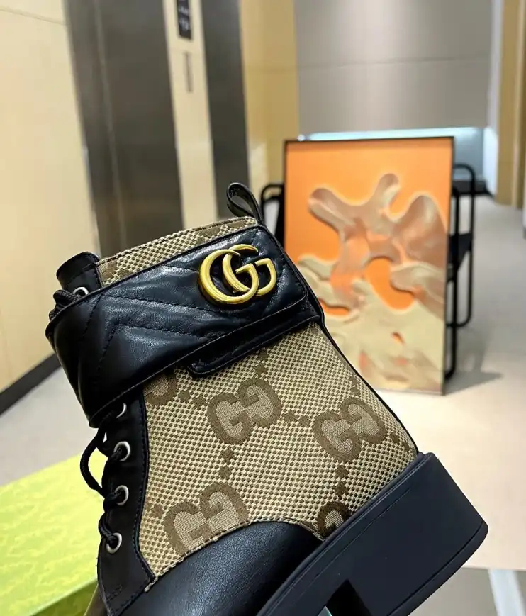 hype Gucci Boots