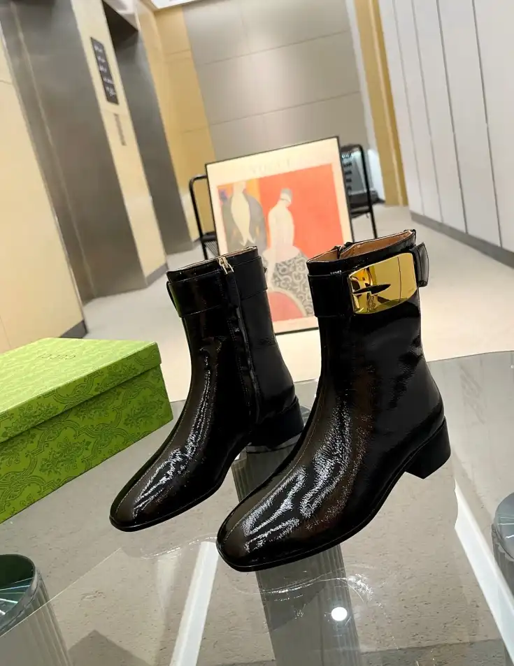 hype Gucci Boots