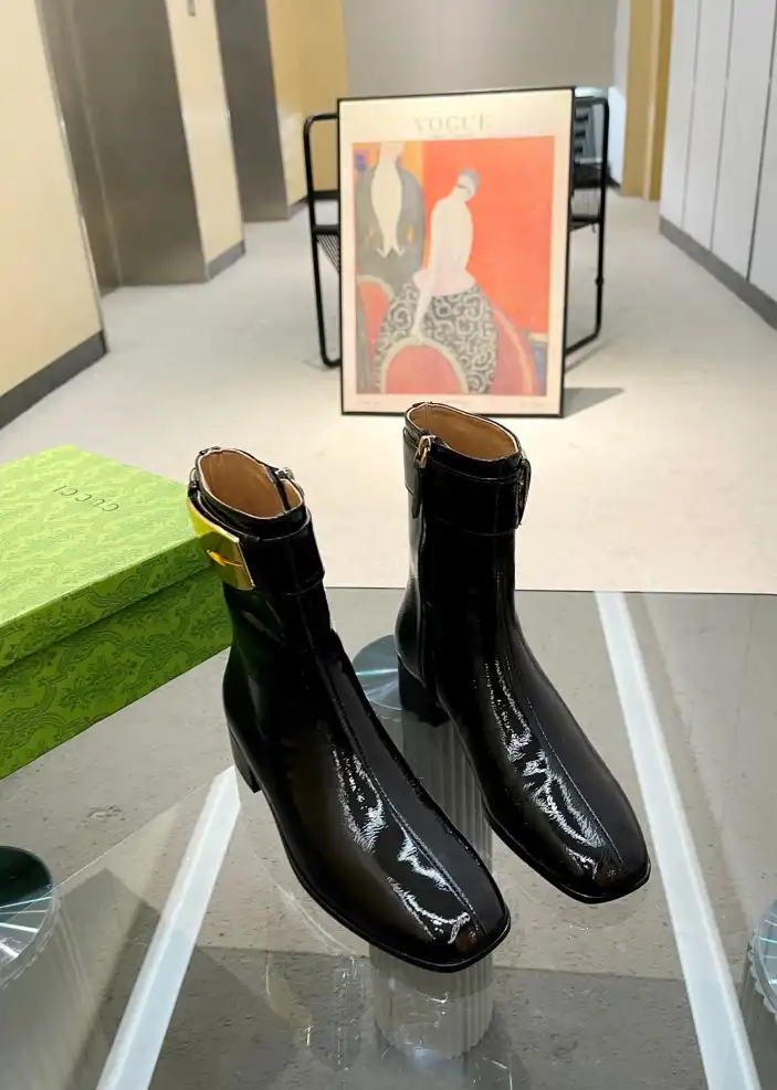 hype Gucci Boots