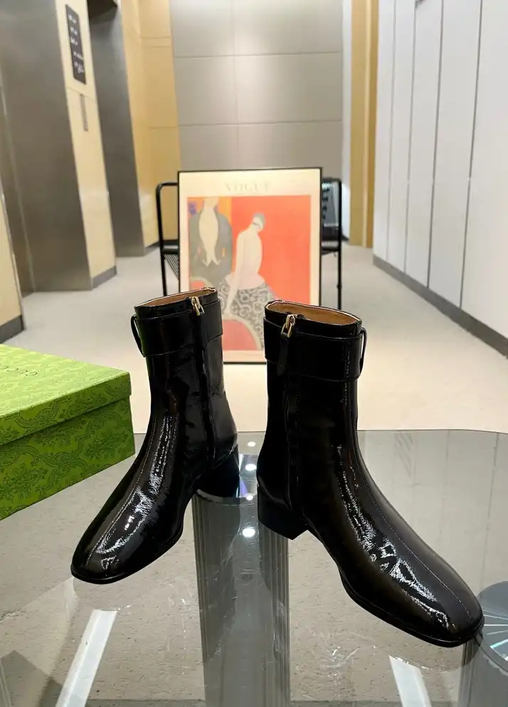 hype Gucci Boots