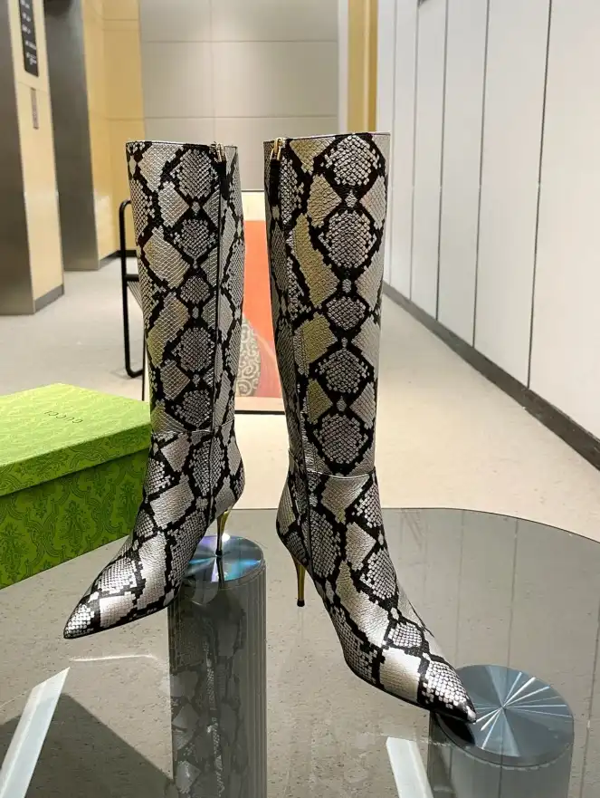 hype Gucci Boots