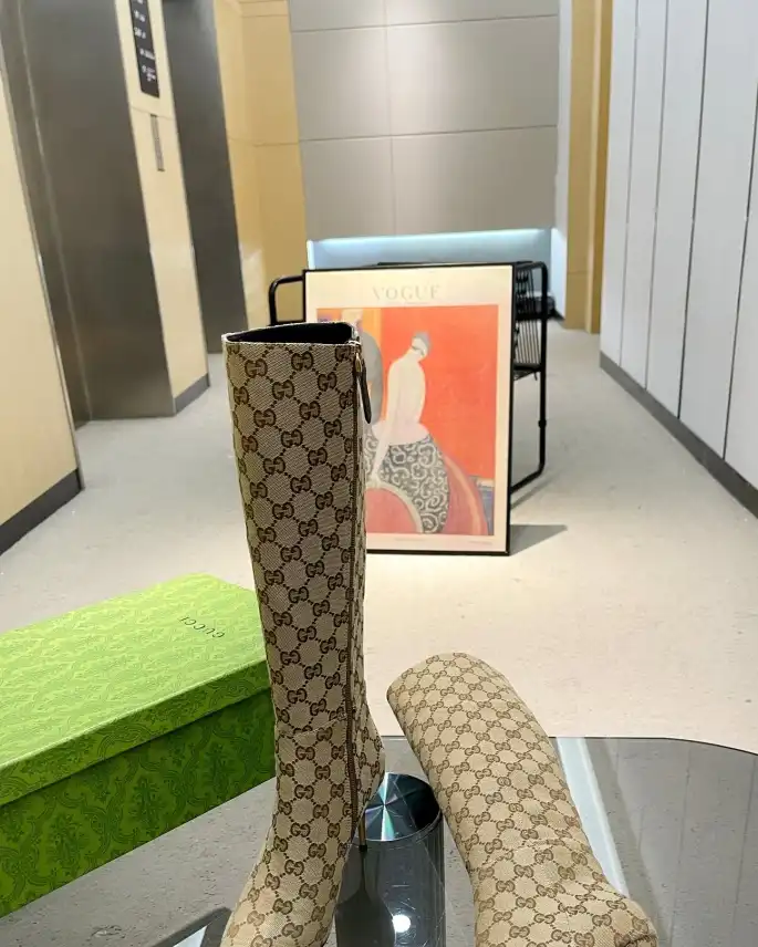 hype Gucci Boots