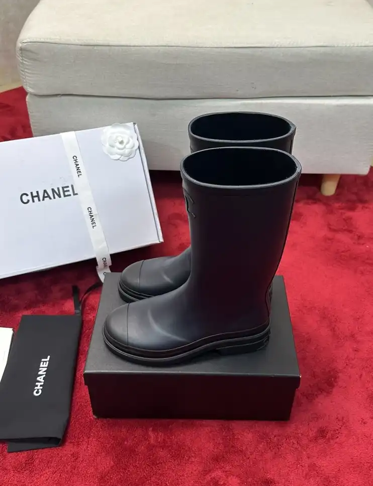 hype Chanel Boots