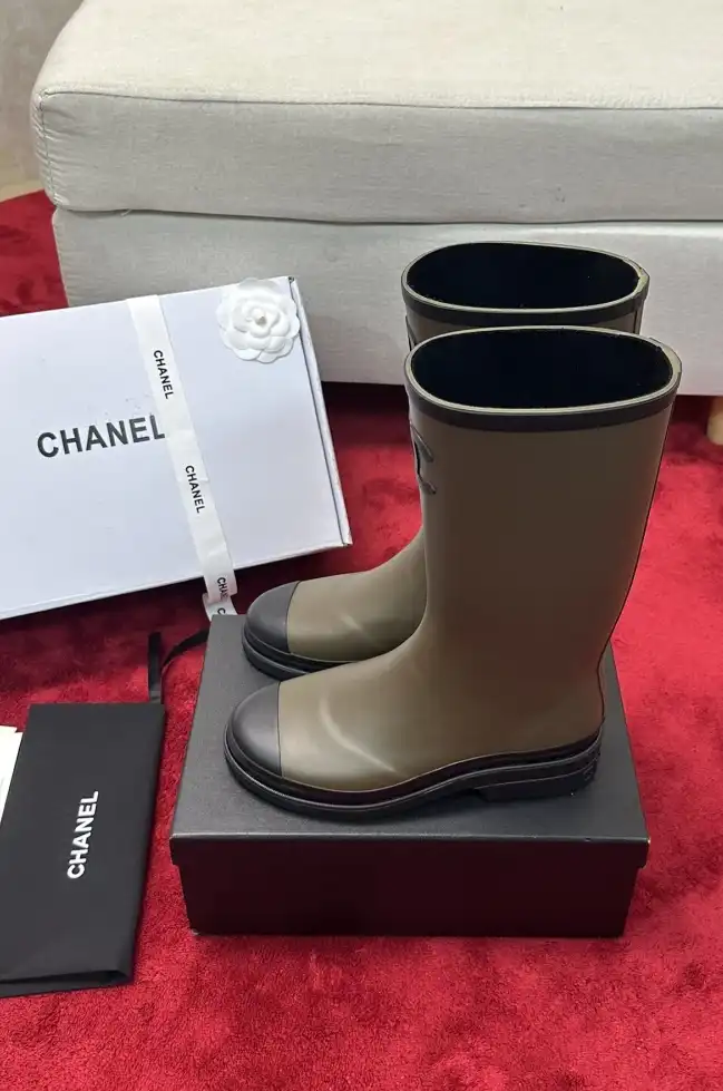 hype Chanel Boots