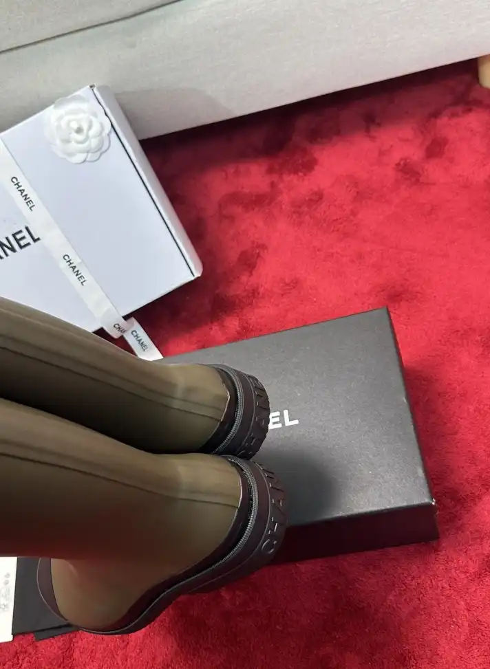 hype Chanel Boots