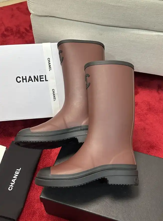 hype Chanel Boots