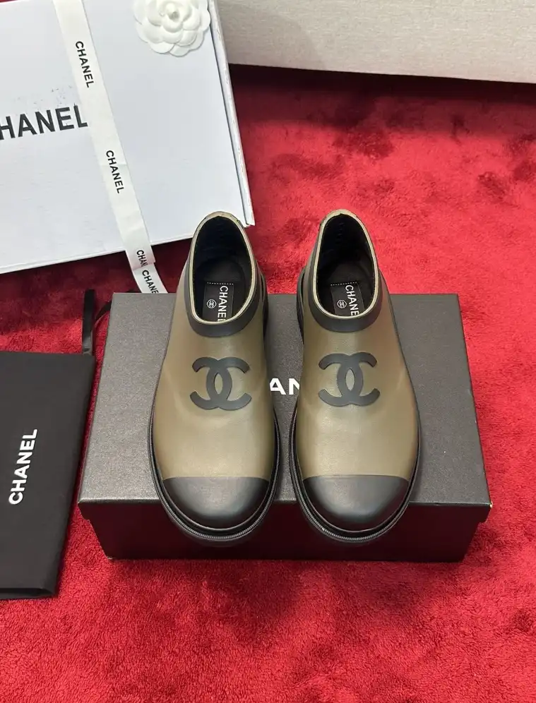 hype Chanel Boots