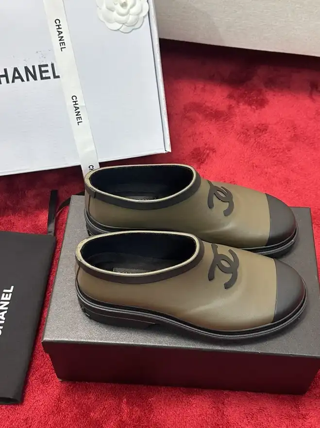 hype Chanel Boots