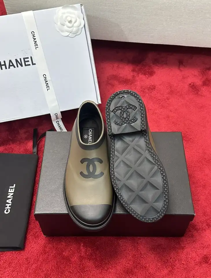 hype Chanel Boots