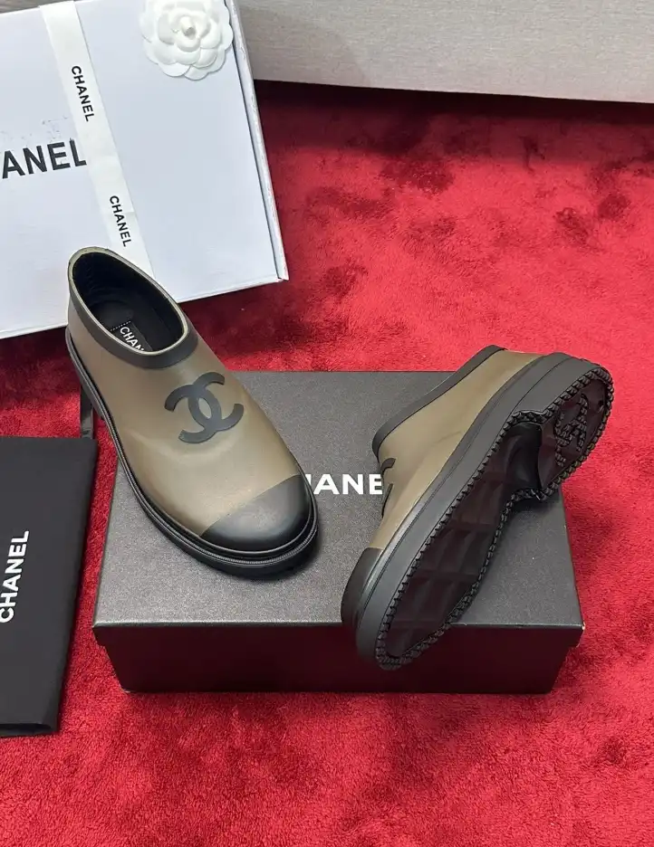 hype Chanel Boots