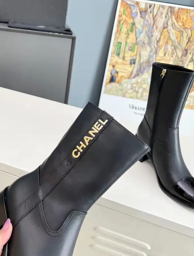 hype Chanel Boots