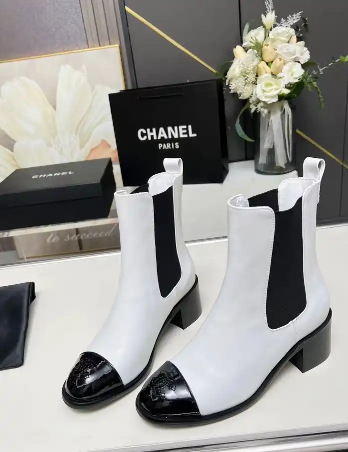 hype Chanel Boots