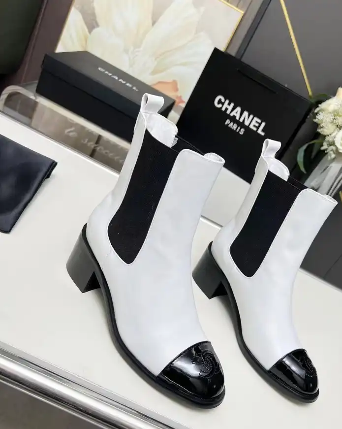 hype Chanel Boots