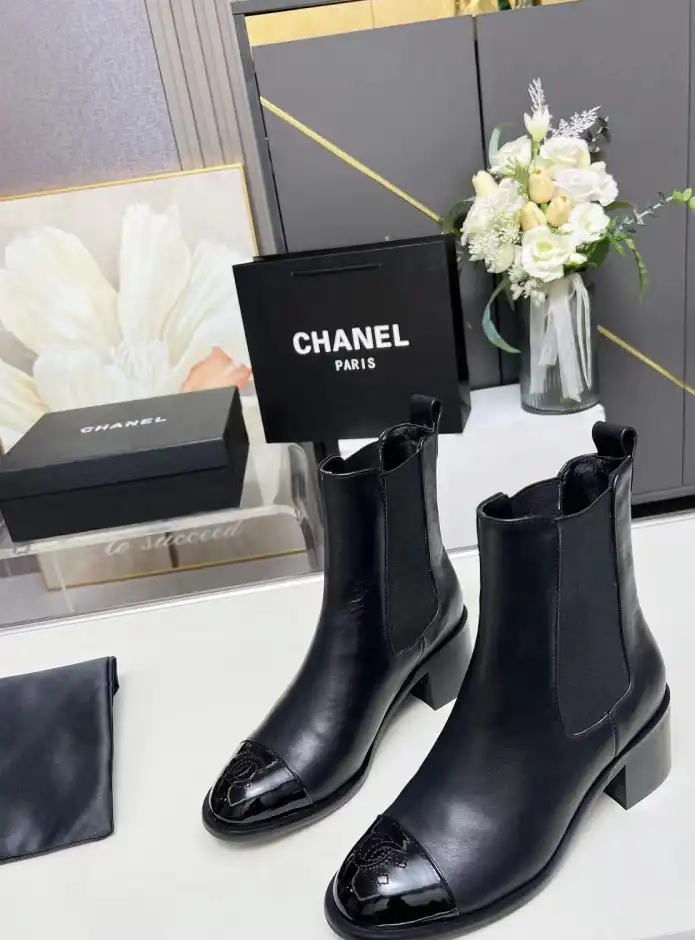 hype Chanel Boots