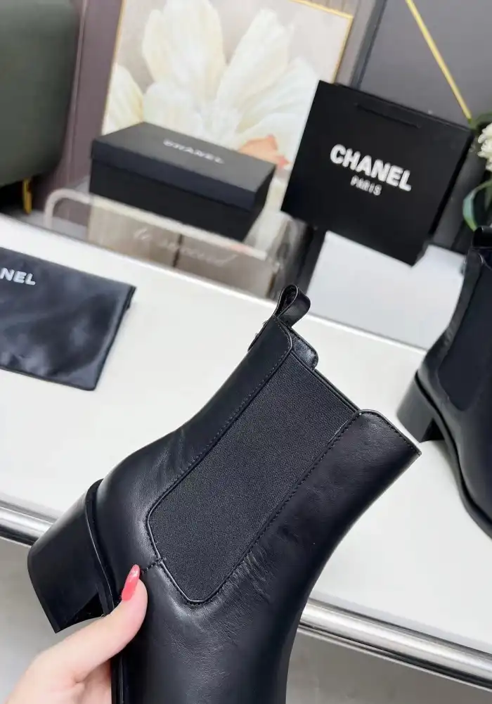 hype Chanel Boots