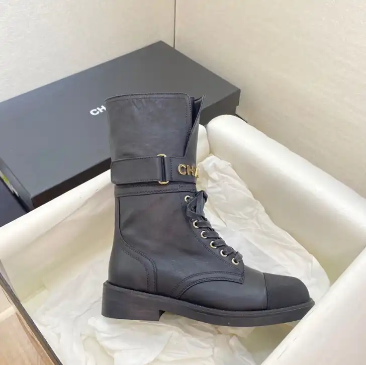 hype Chanel Boots