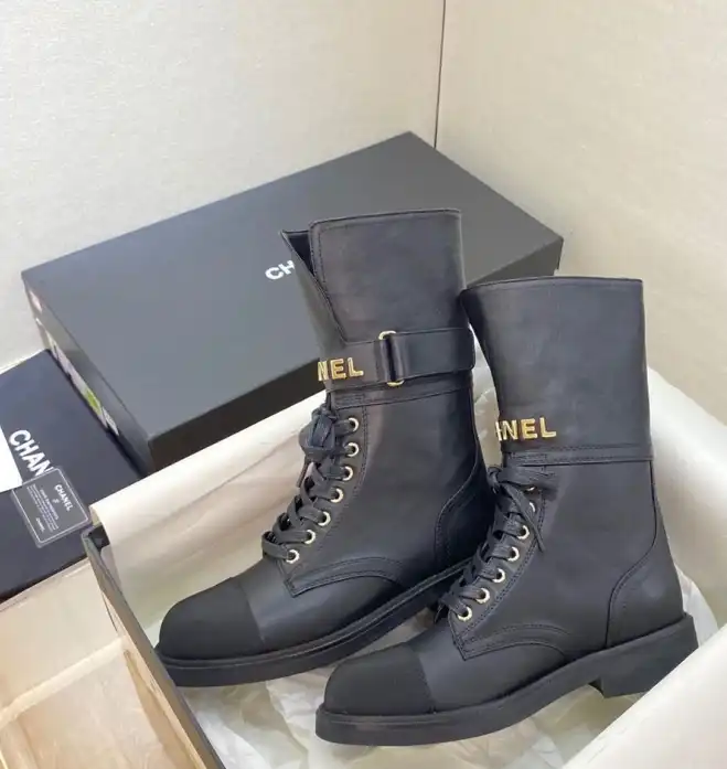 hype Chanel Boots