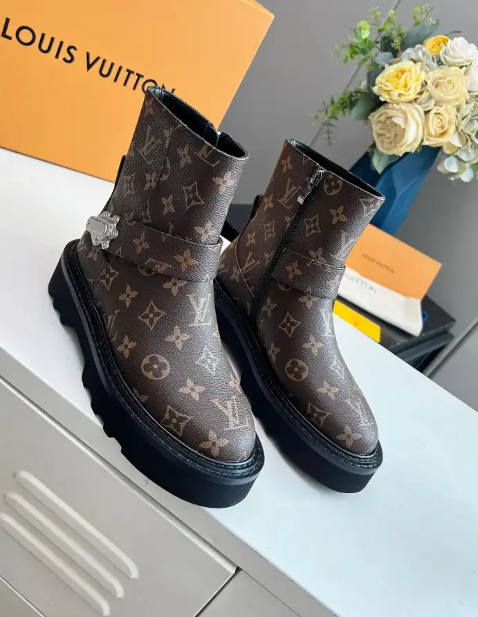 hype LV Boots