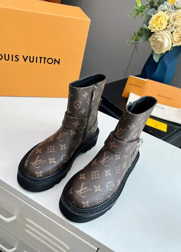 hype LV Boots