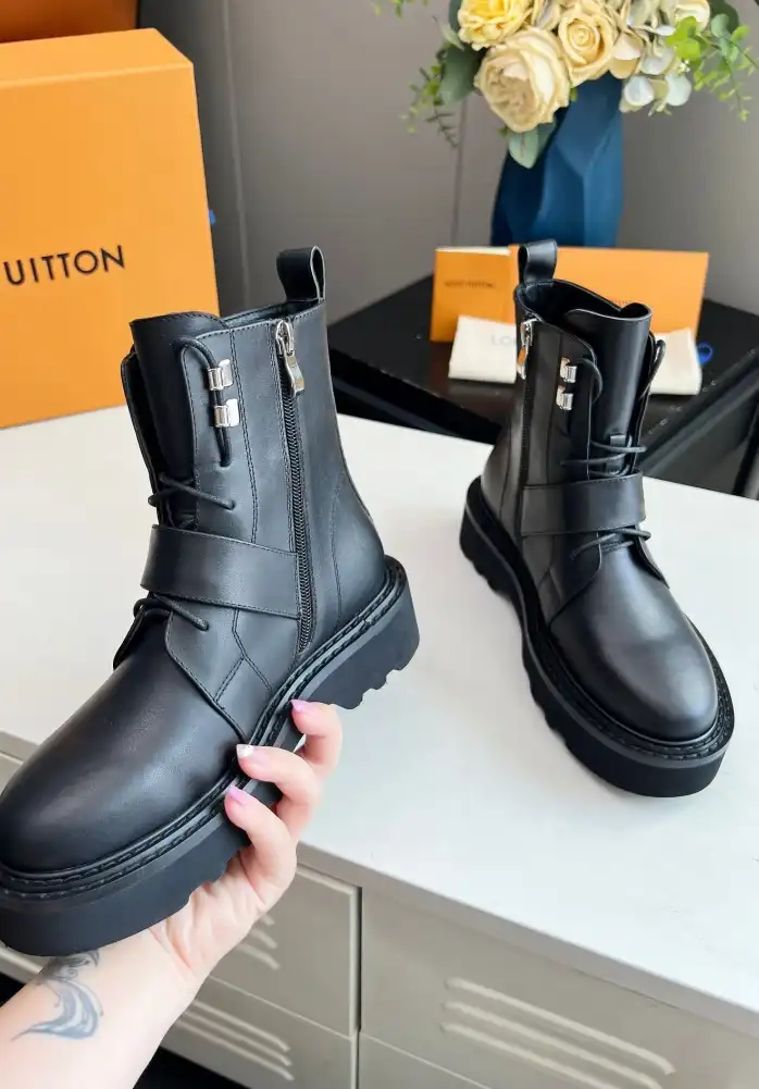 hype LV Boots