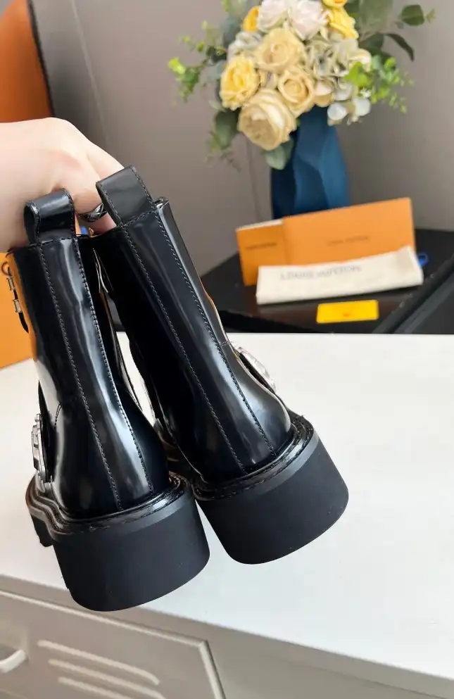 hype LV Boots