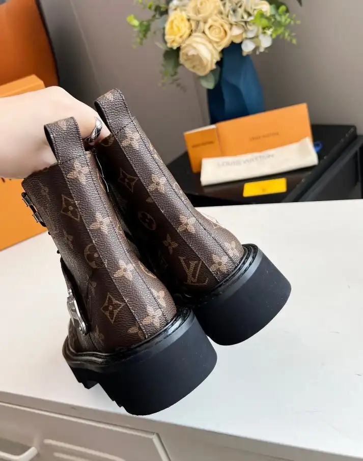 hype LV Boots