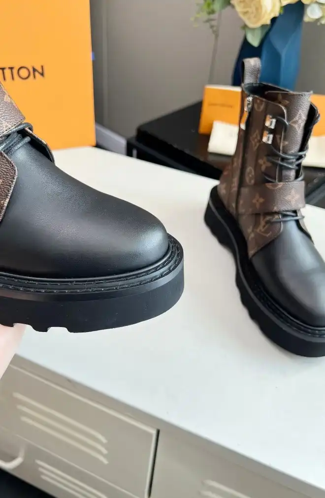 hype LV Boots