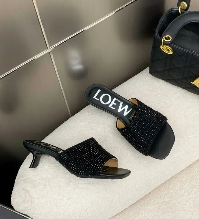 hype Loewe Slippers