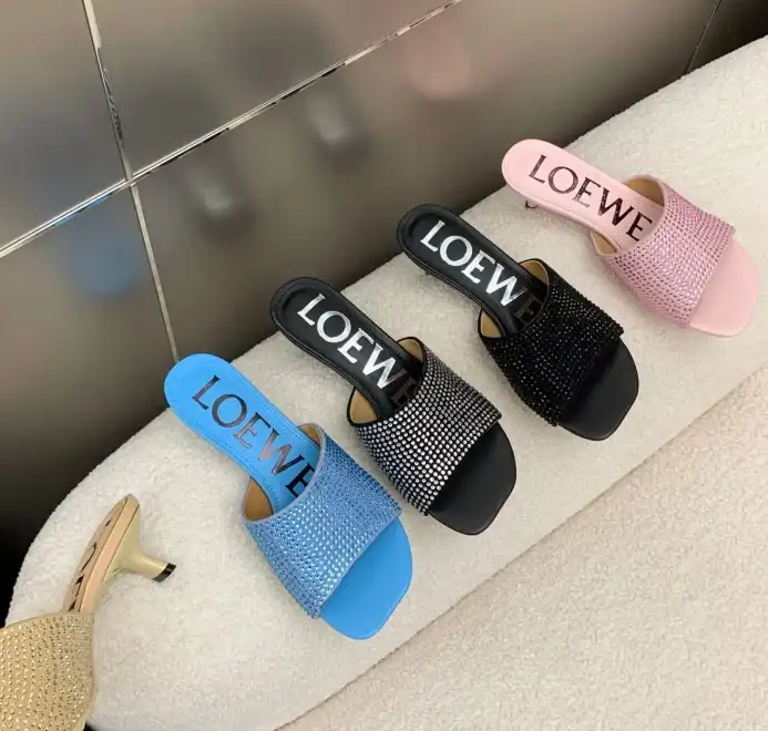 hype Loewe Slippers