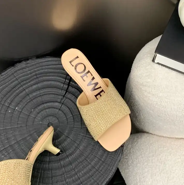 hype Loewe Slippers