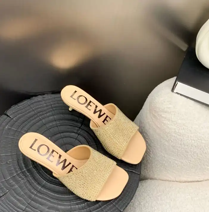 hype Loewe Slippers