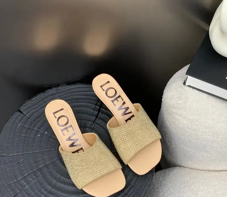 hype Loewe Slippers