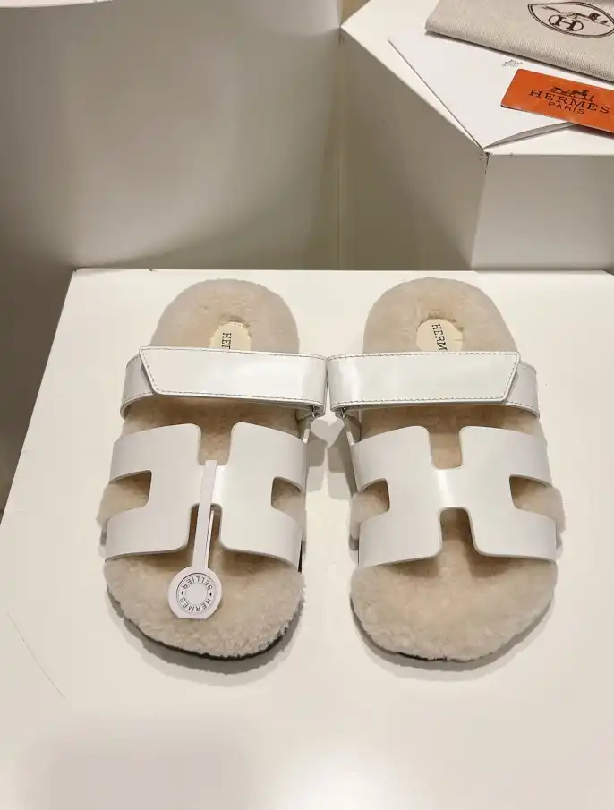 hype Hermes Slippers