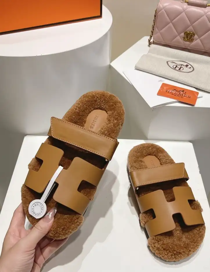 hype Hermes Slippers