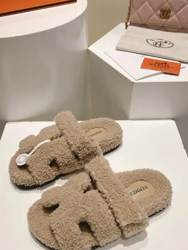 hype Hermes Slippers