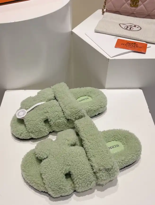 hype Hermes Slippers