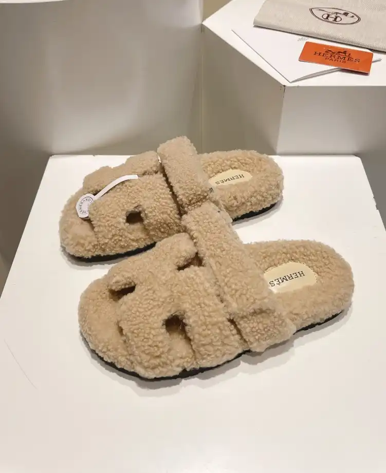 hype Hermes Slippers