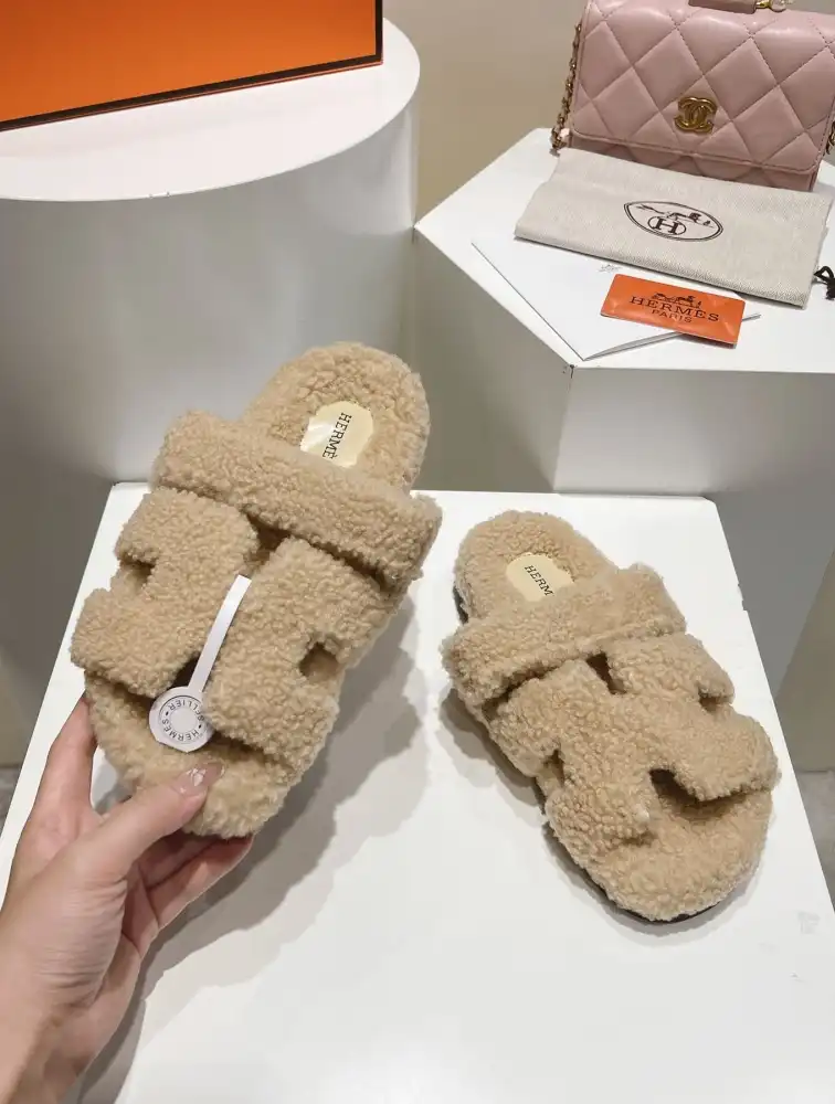 hype Hermes Slippers