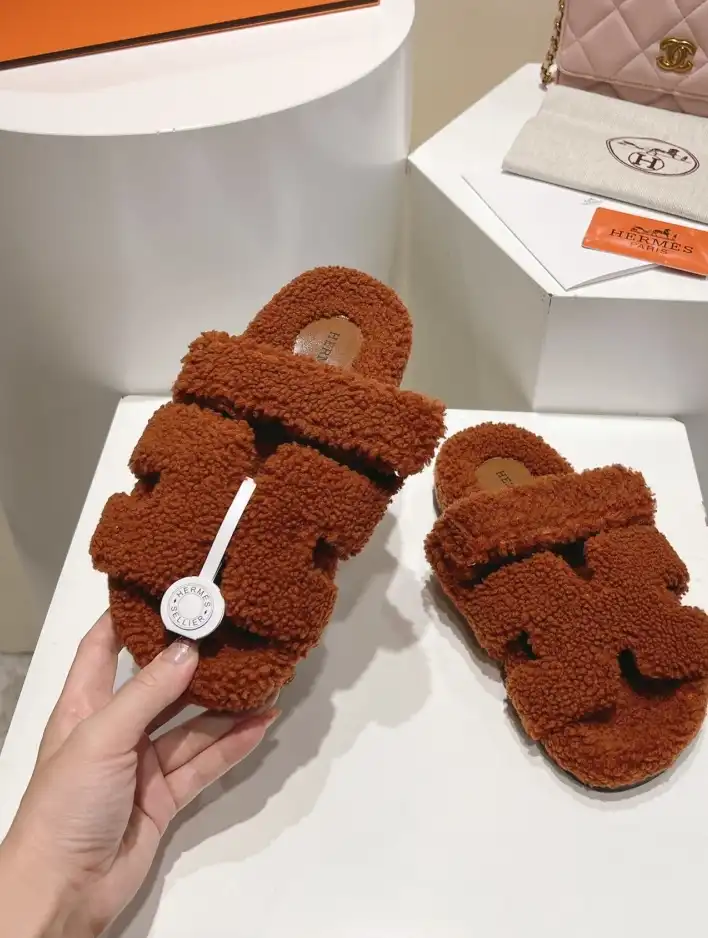 hype Hermes Slippers