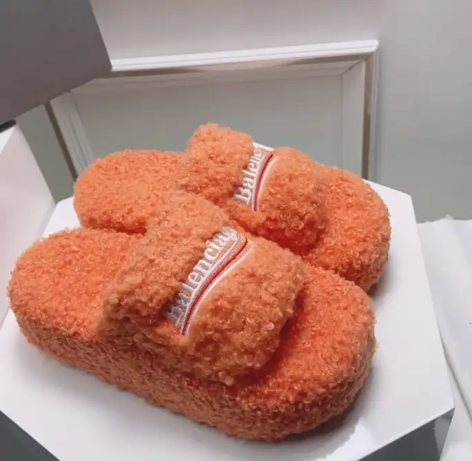 hype Balenciaga Slippers