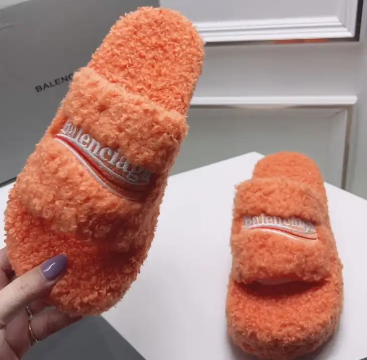 hype Balenciaga Slippers