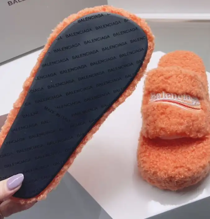 hype Balenciaga Slippers