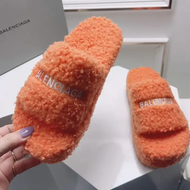 hype Balenciaga Slippers