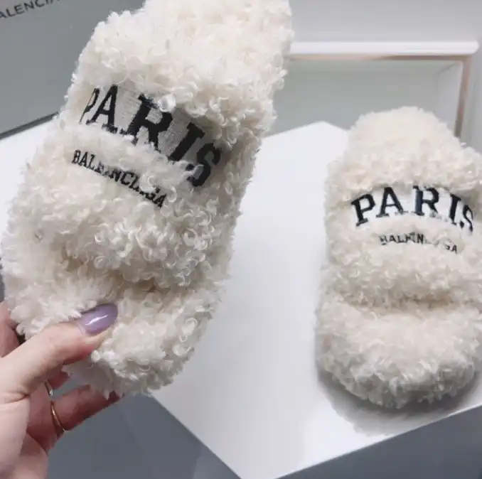 hype Balenciaga Slippers