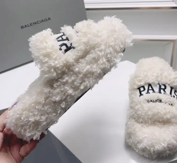 hype Balenciaga Slippers