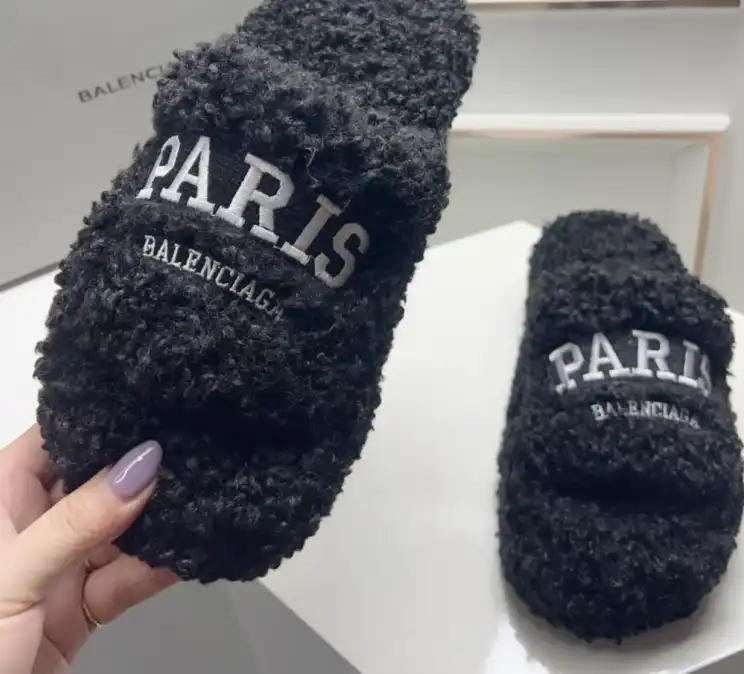 hype Balenciaga Slippers