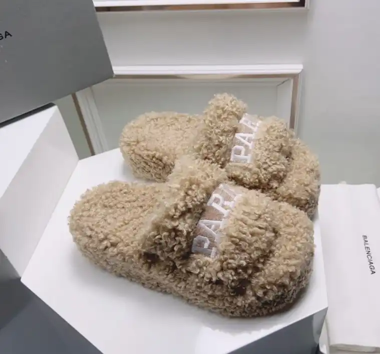 hype Balenciaga Slippers