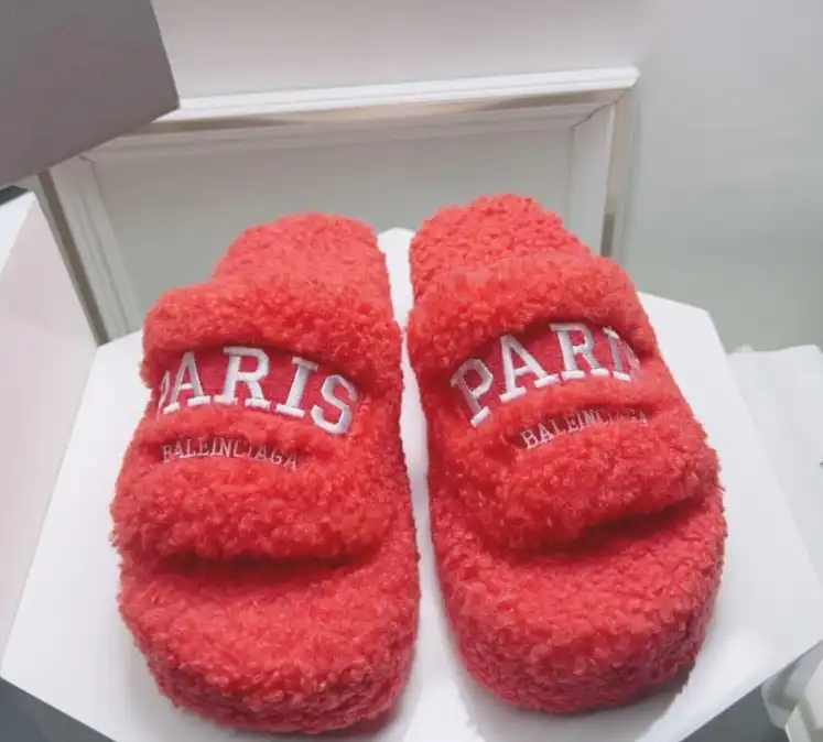 hype Balenciaga Slippers