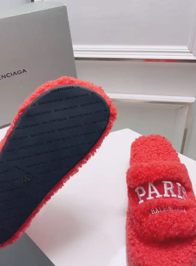 hype Balenciaga Slippers